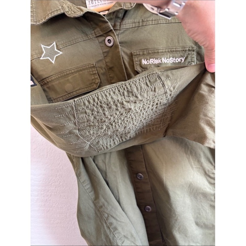 Idyllwind Western Boho Military Shirt Jacket Patches Embroidery Pockets - Picture 8 of 14
